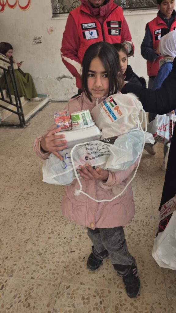 Penyaluran bantuan kemanusiaan oleh Sinergi Puspita ke Palestina