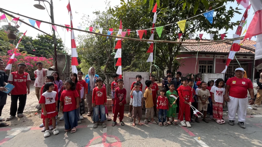 Semarak HUT RI Bersama Warga Kampung Pelaukan Bekasi